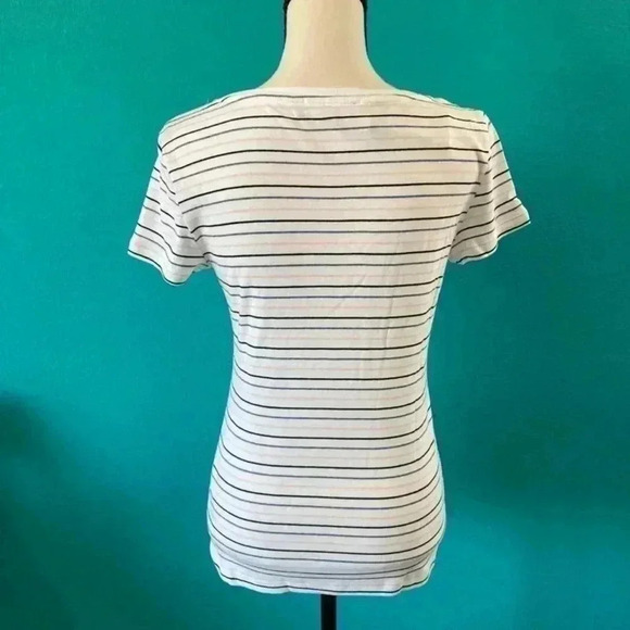 New with tags Tommy Hilfiger striped shirt in size small - Picture 2 of 3